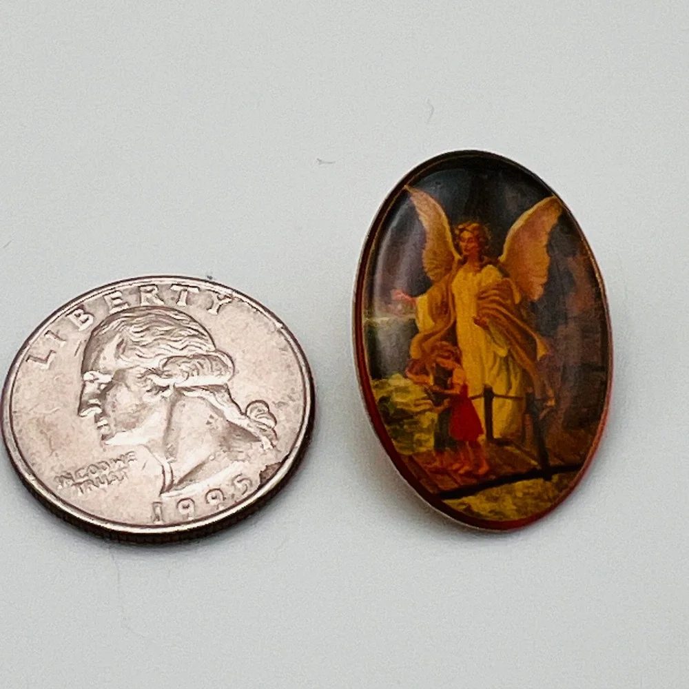 Guardian Angel Protecting Children Lapel Pin Gold Tone Oval Religious